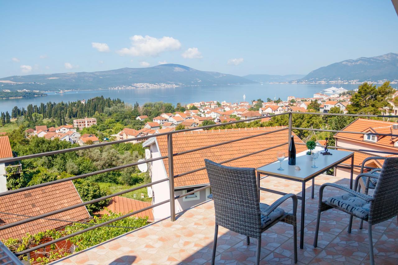 Apartmani Petar Tivat Zewnętrze zdjęcie