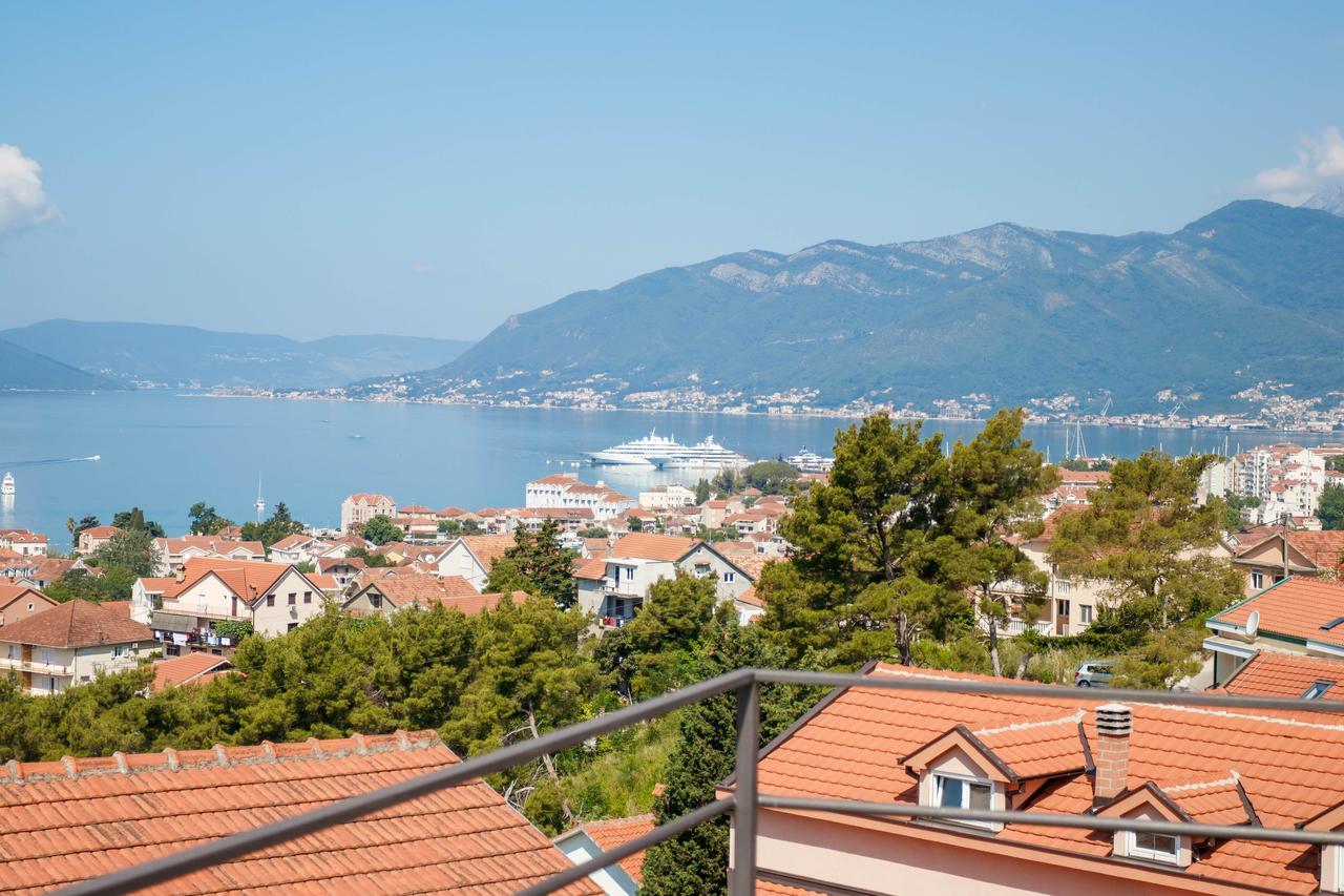 Apartmani Petar Tivat Zewnętrze zdjęcie